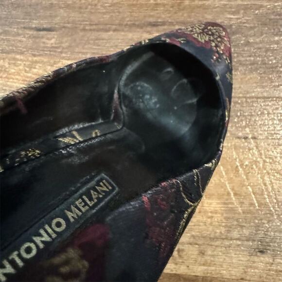 Antonio Melani Embroidered Silk Floral Block Pumps Heels Gold Glam Sz 8.5 - Picture 7 of 9